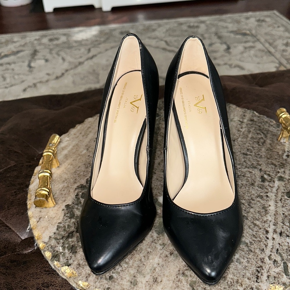 VERSACE Heels Never Worn. Very Stylish.